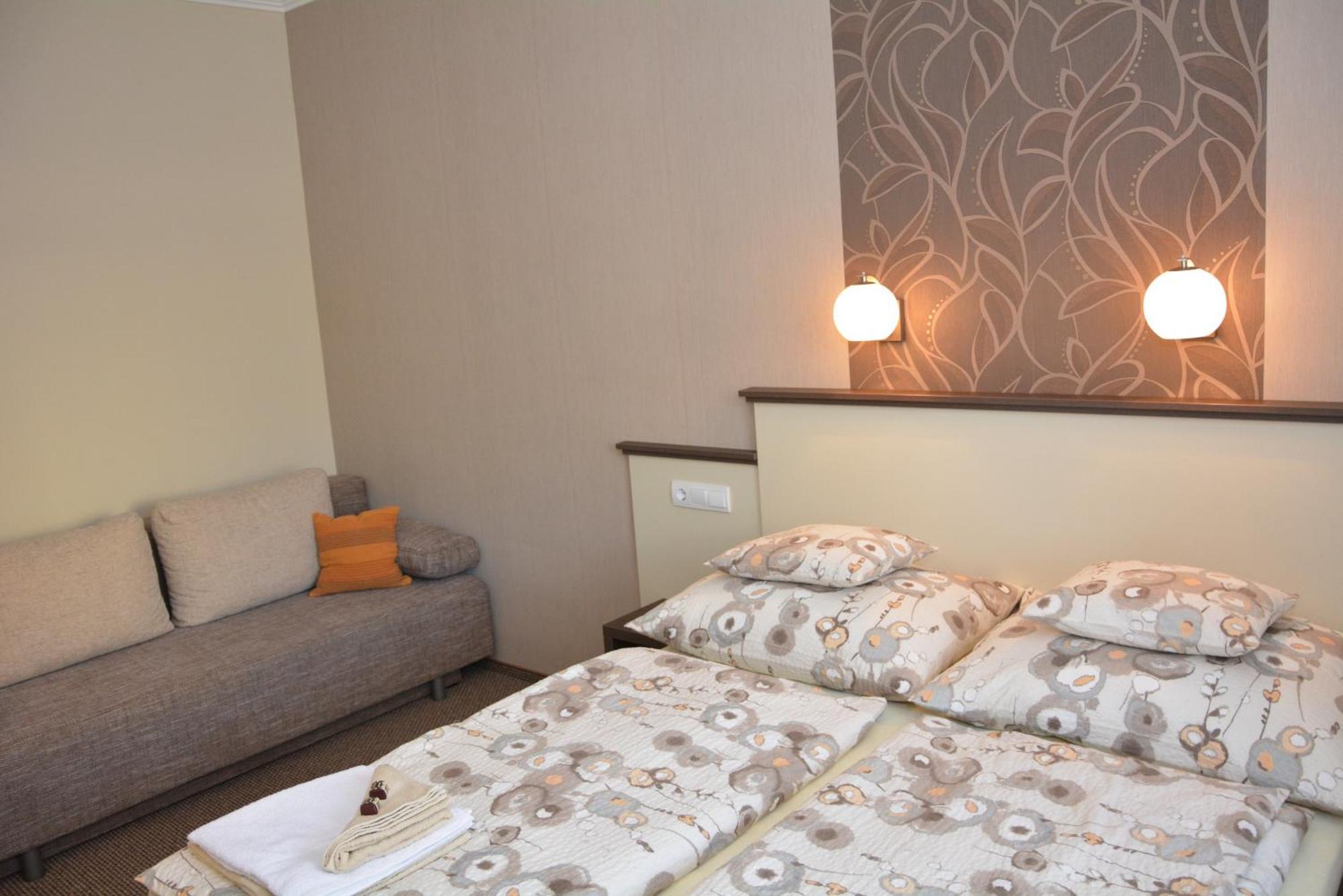 Bodza Apartmanok Эгер Номер фото