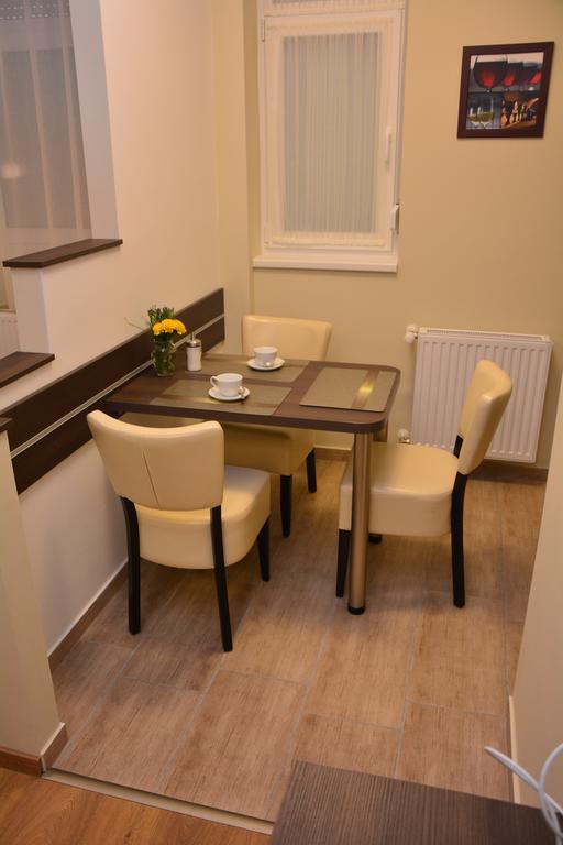 Bodza Apartmanok Эгер Экстерьер фото
