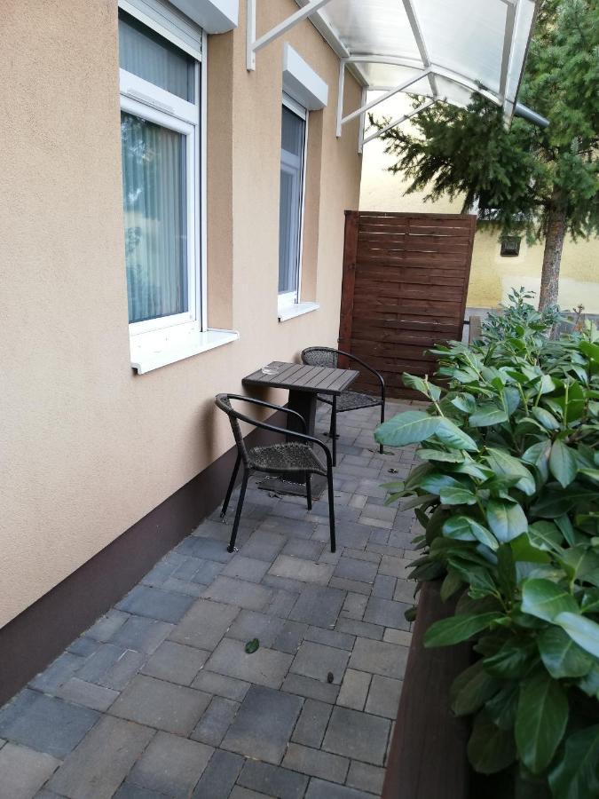 Bodza Apartmanok Эгер Экстерьер фото